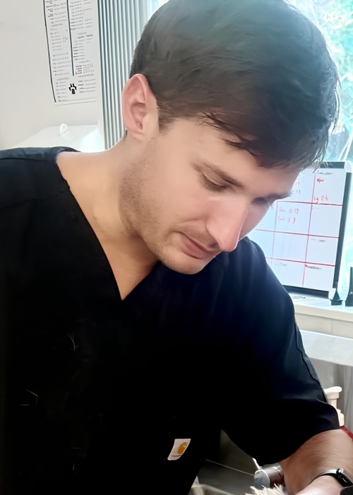 Dr Brenton Blakis